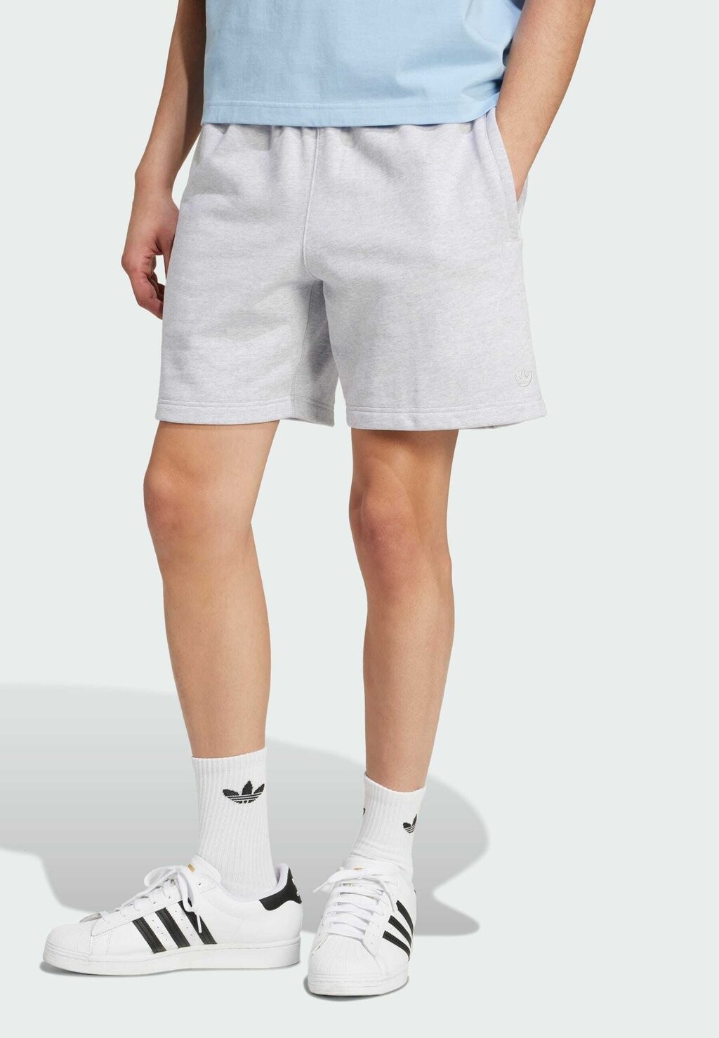 

Спортивные брюки adidas Originals, светло-серый