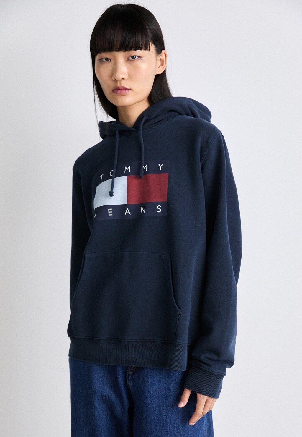 

Спортивный свитер FLAG HOODIE Tommy Hilfiger, темно-синий