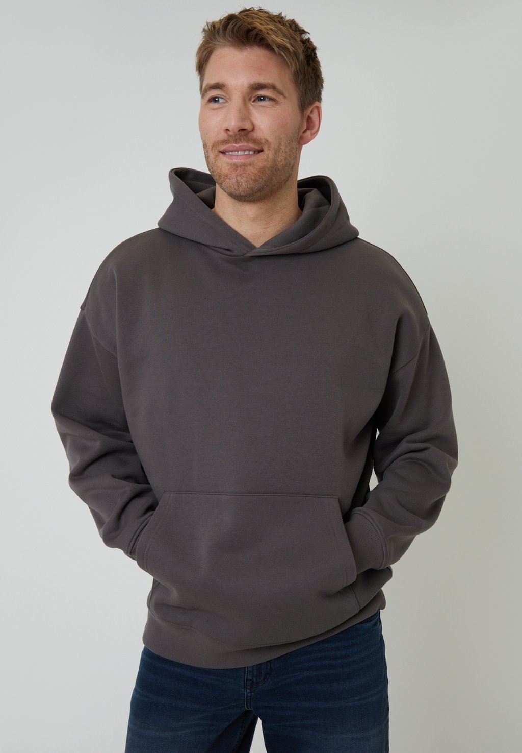 

Толстовка OVERSIZED FLEECE HOODY MARS - Hoodie Threadbare, серый