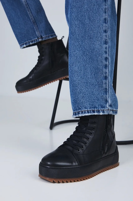 

Кожаные кеды Medicine, черный