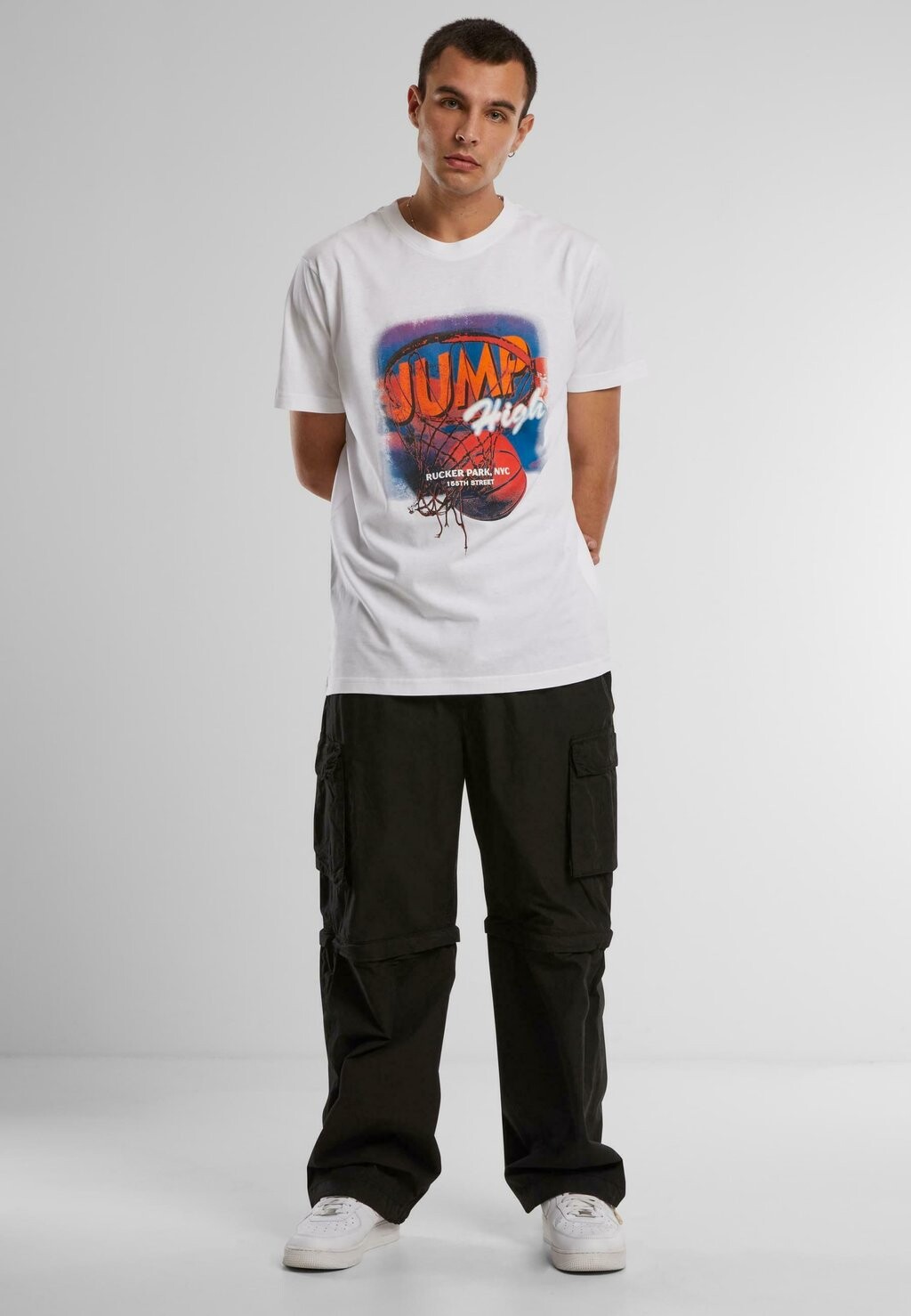 

Футболка с принтом JUMP HIGH TEE Mister Tee, белый