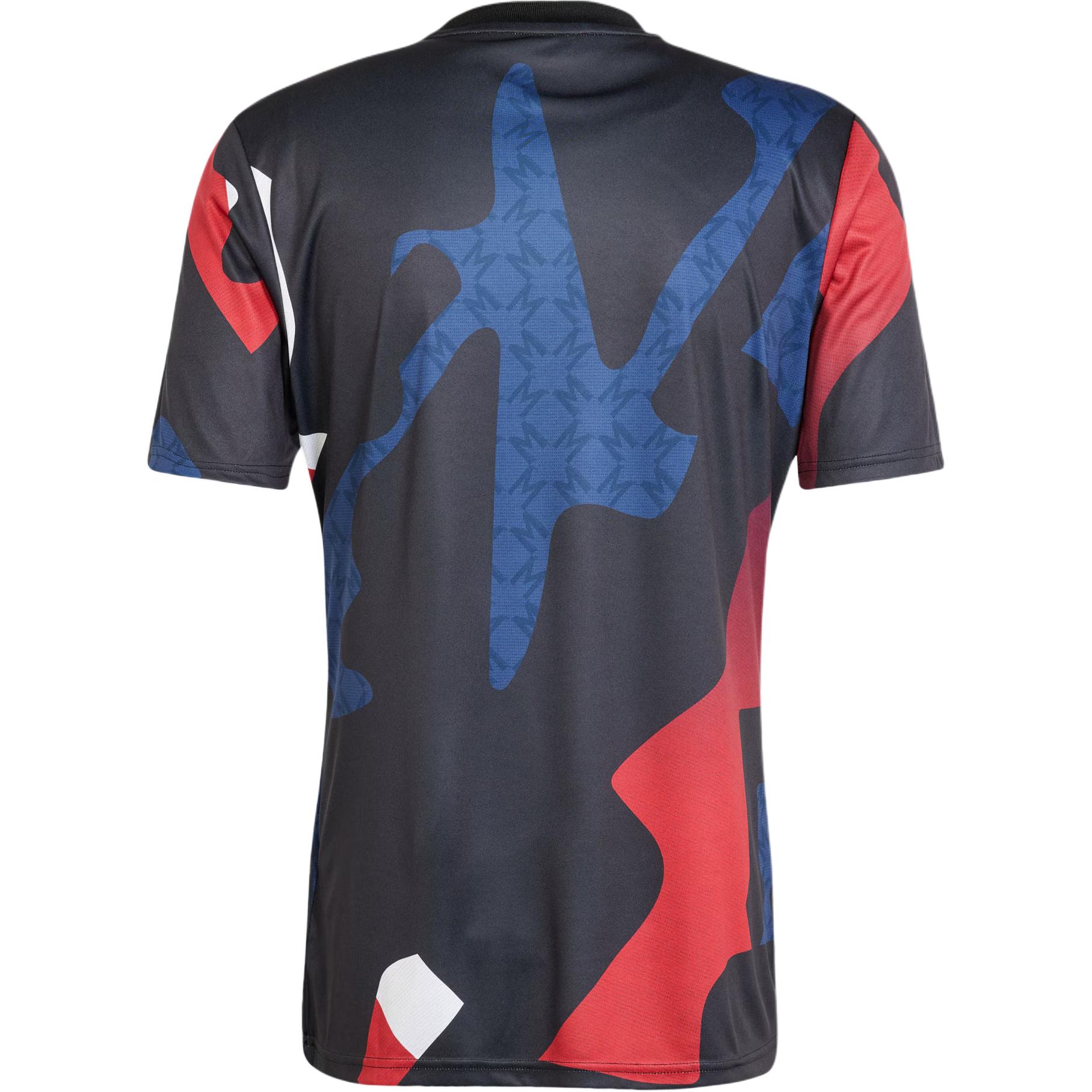 Футболка Free Shipping With AdiClub Manchester United 24/25 Pre Match Jersey Adidas, черный/красный/белый/темный индиго — фото 4