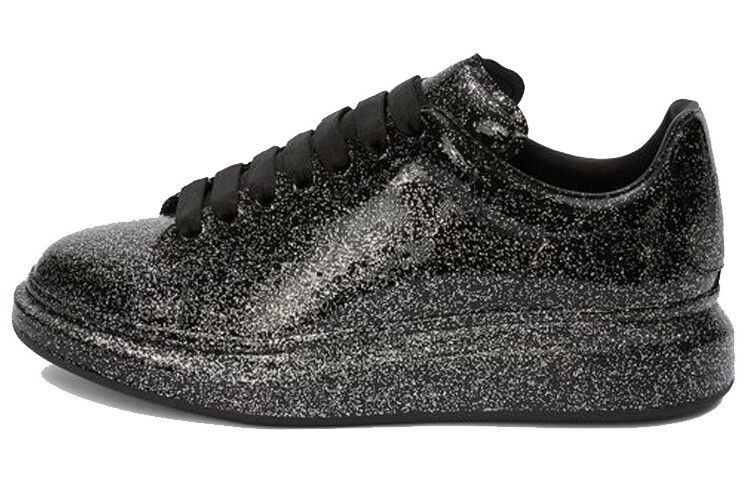 

Кроссовки мужские Alexander Mcqueen с эффектом напыления, черный