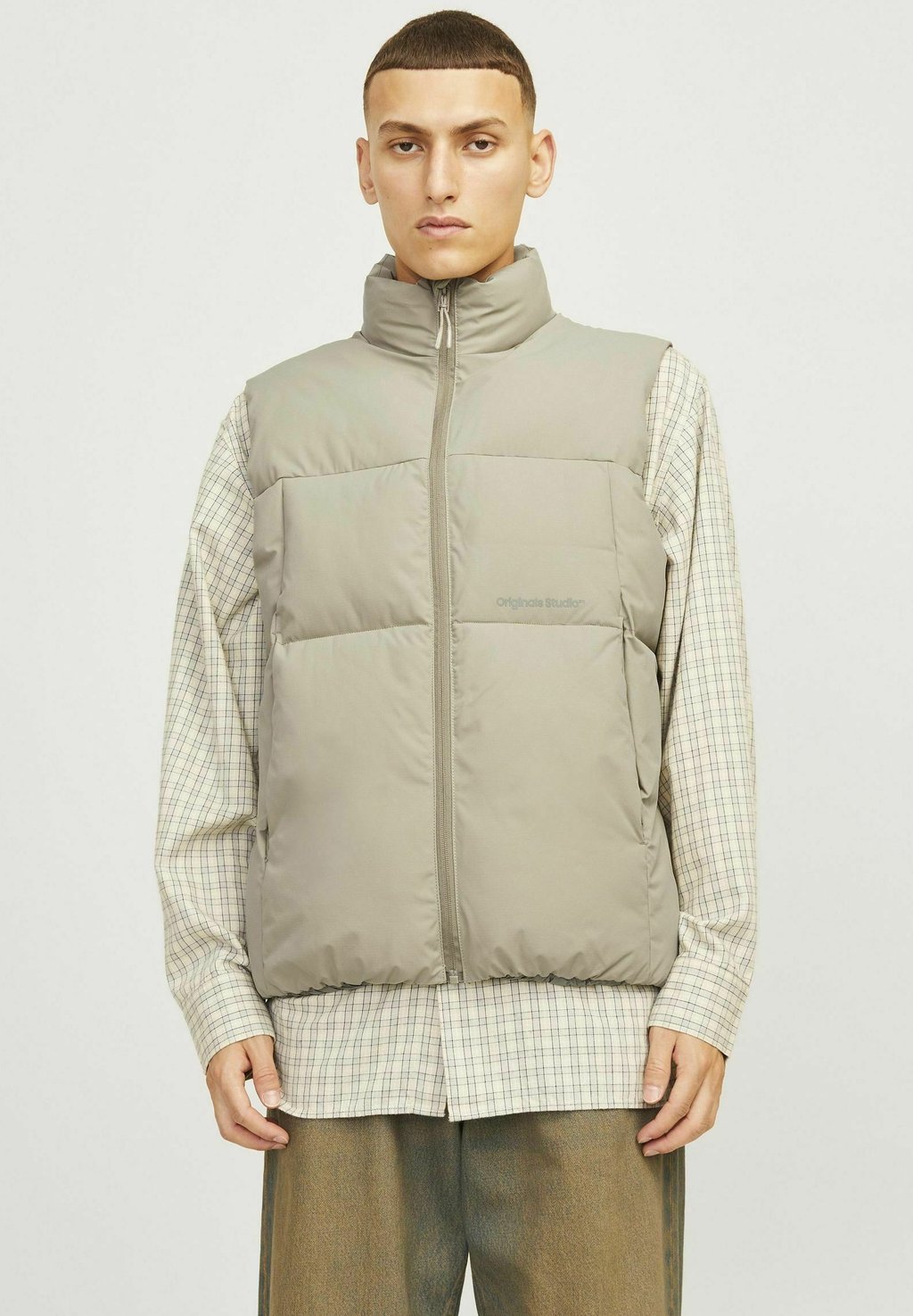 

Жилет Jack & Jones, оливковый