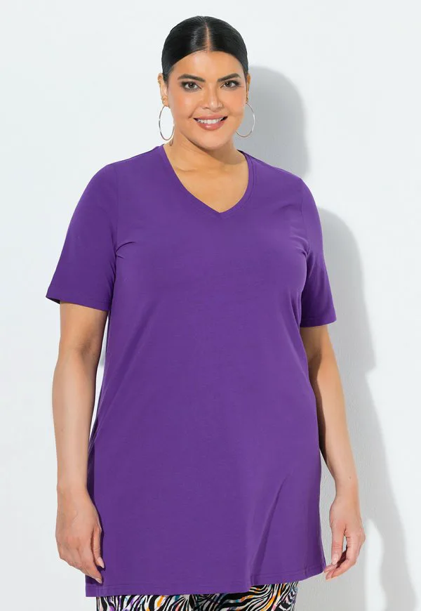 

Базовая футболка с коротким рукавом и v-образным вырезом Ulla Popken, Violet, Фиолетовый, Базовая футболка с коротким рукавом и v-образным вырезом Ulla Popken, Violet