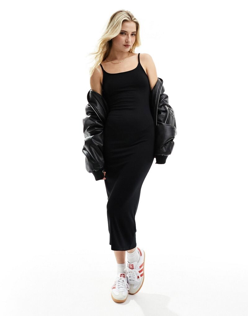 

Хлопковое платье макси черного цвета из джерси Cotton:On