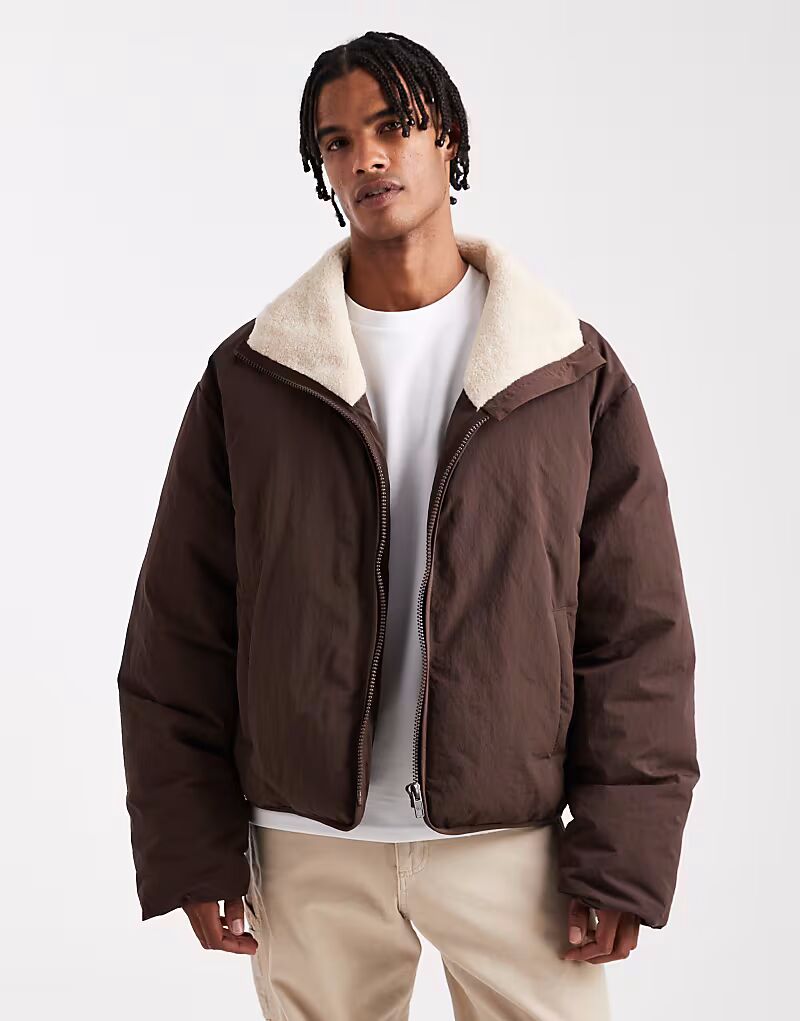 

Коричневый пуховик с подкладкой из искусственного меха Asos Design