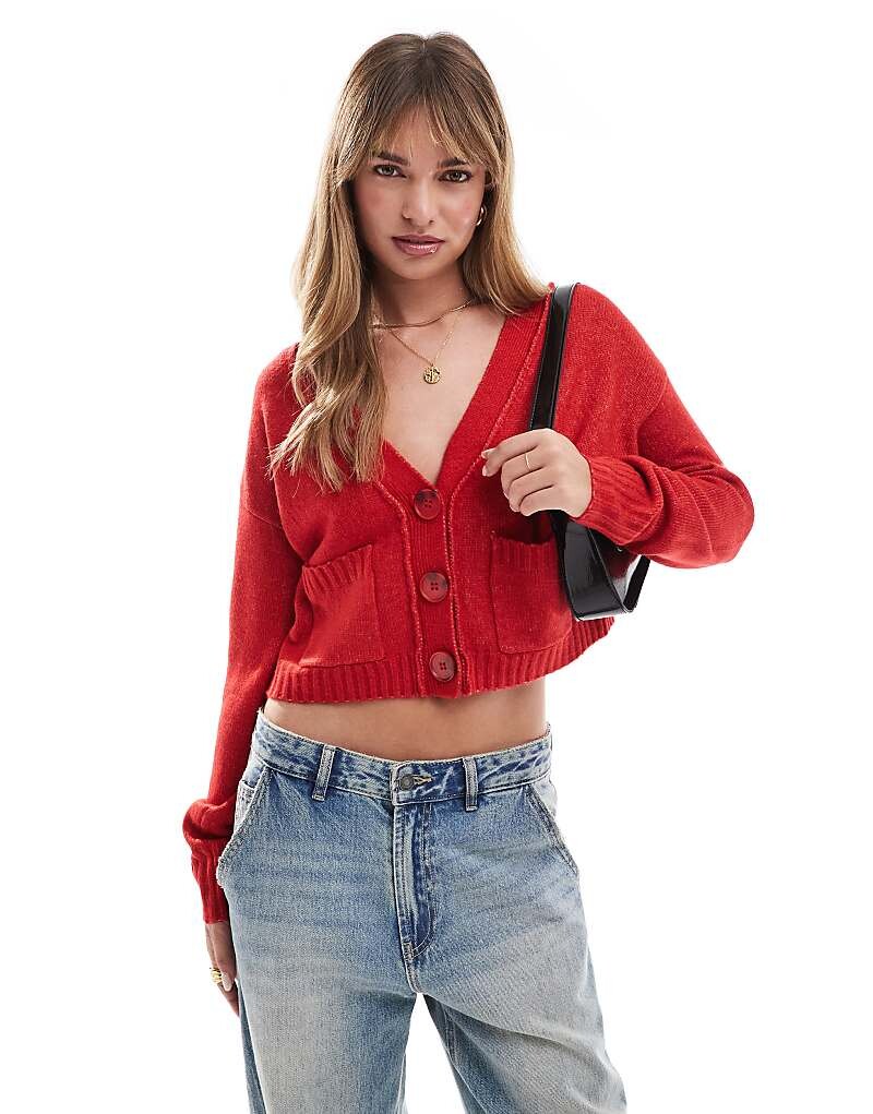 

Красный кардиган Miss Selfridge – с декоративными швами