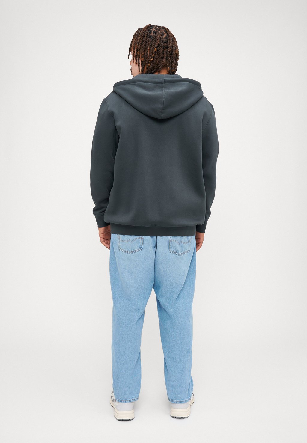 

Толстовка на молнии JORVESTERBRO ZIP HOOD Jack & Jones, черный