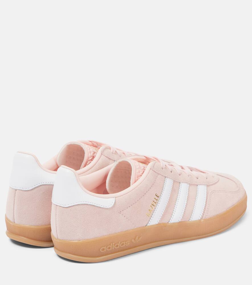 Кожаные кроссовки Gazelle Indoor Adidas, Sandy Pink/Ftwr White/Gum 3 — фото 4