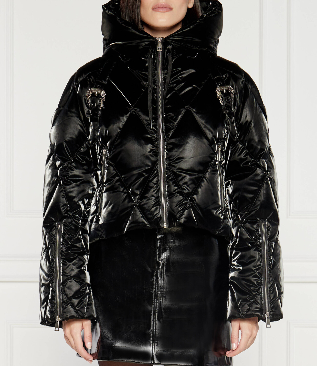 

Куртка Versace Jeans Couture Regular Fit, черный