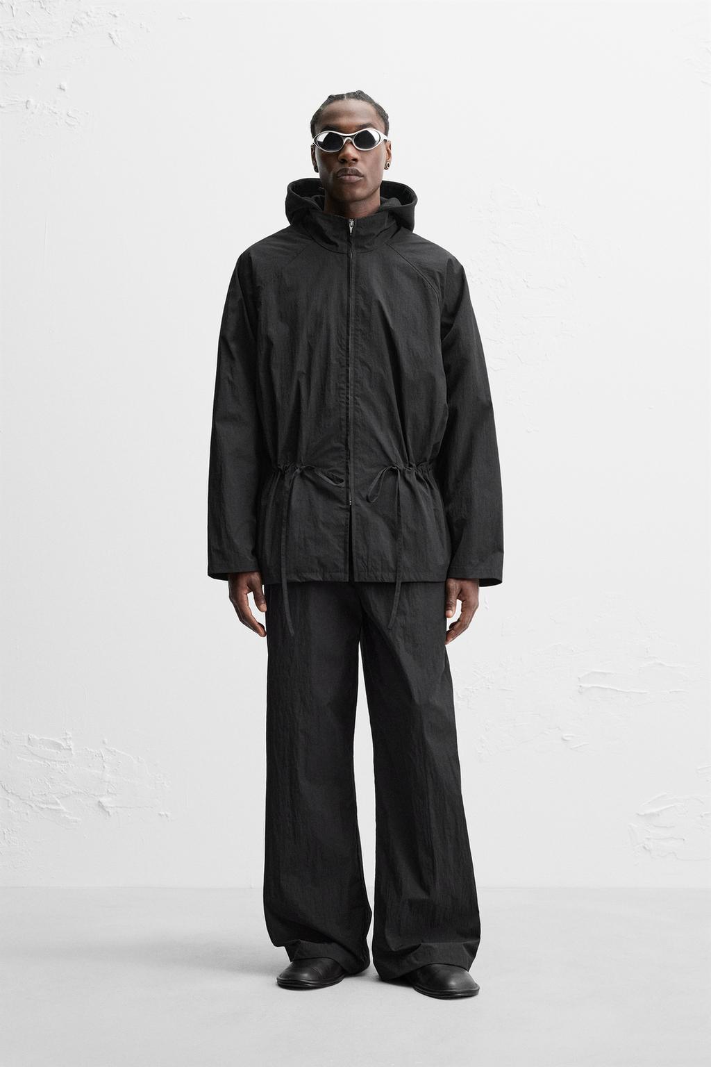 

Технические брюки ZARA, черный