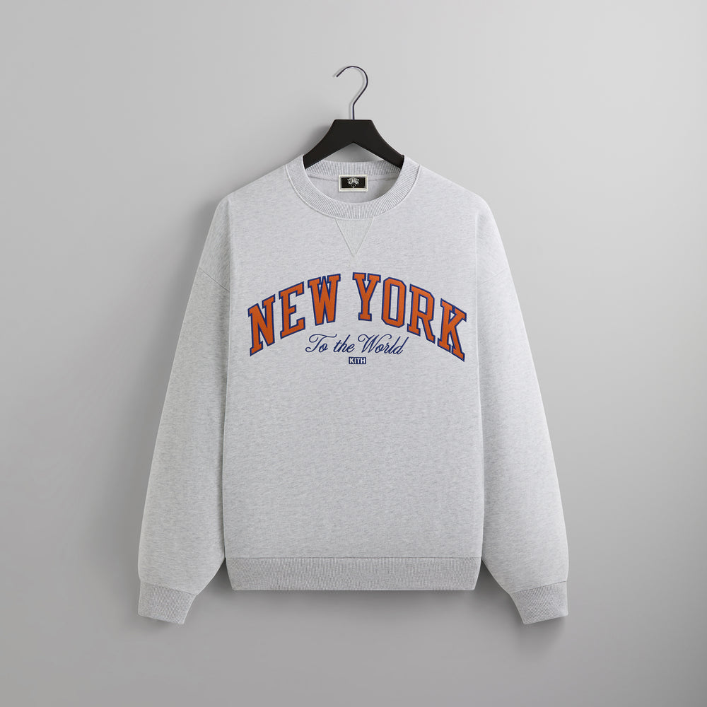 

Толстовка Kith for the New York Knicks Vintage Nelson Crewneck, цвет Light Heather G