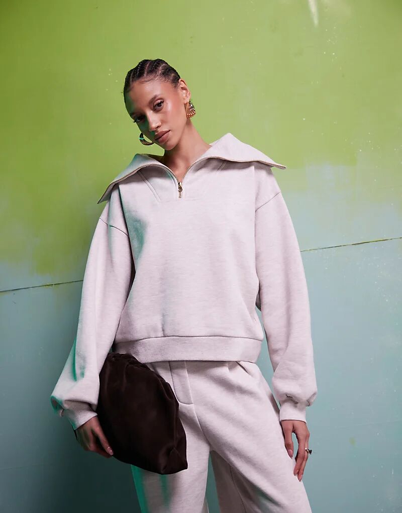 

Плотная толстовка ASOS DESIGN с застежкой-молнией на половину длины, овсяного цвета — часть комплекта