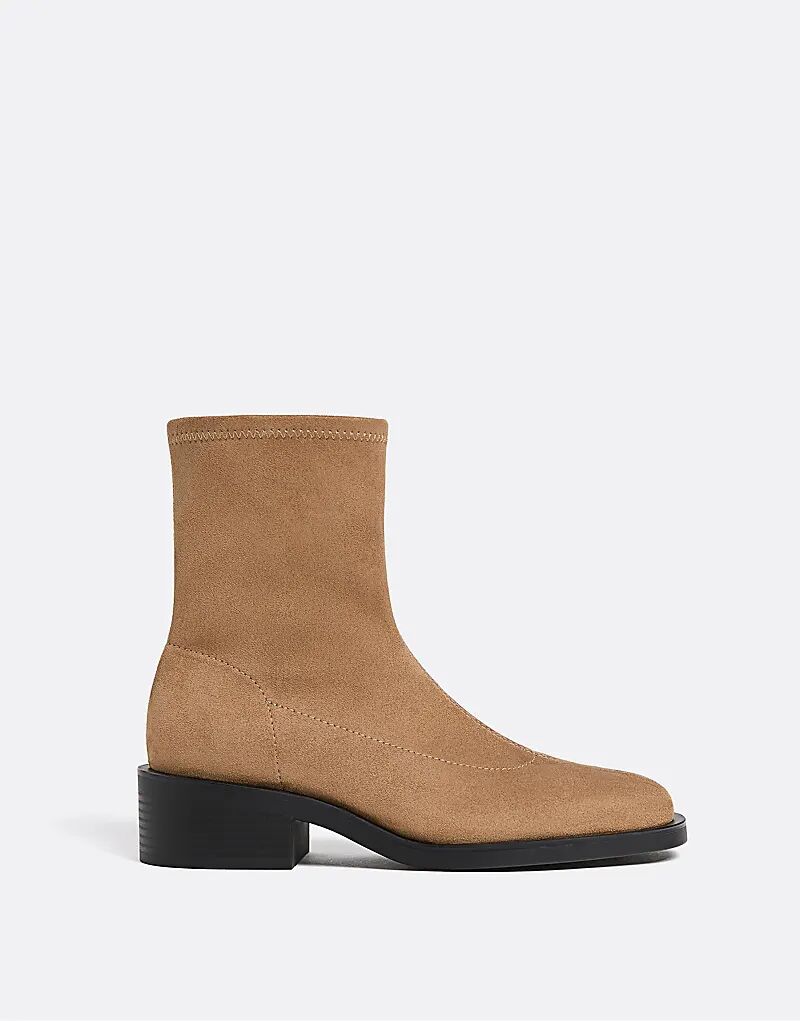Ботильоны Stradivarius Flat из замши бежевого цвета