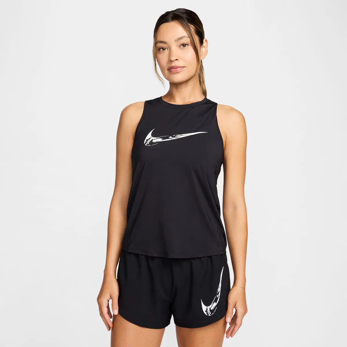 

Женская футболка Nike One Swoosh, черный