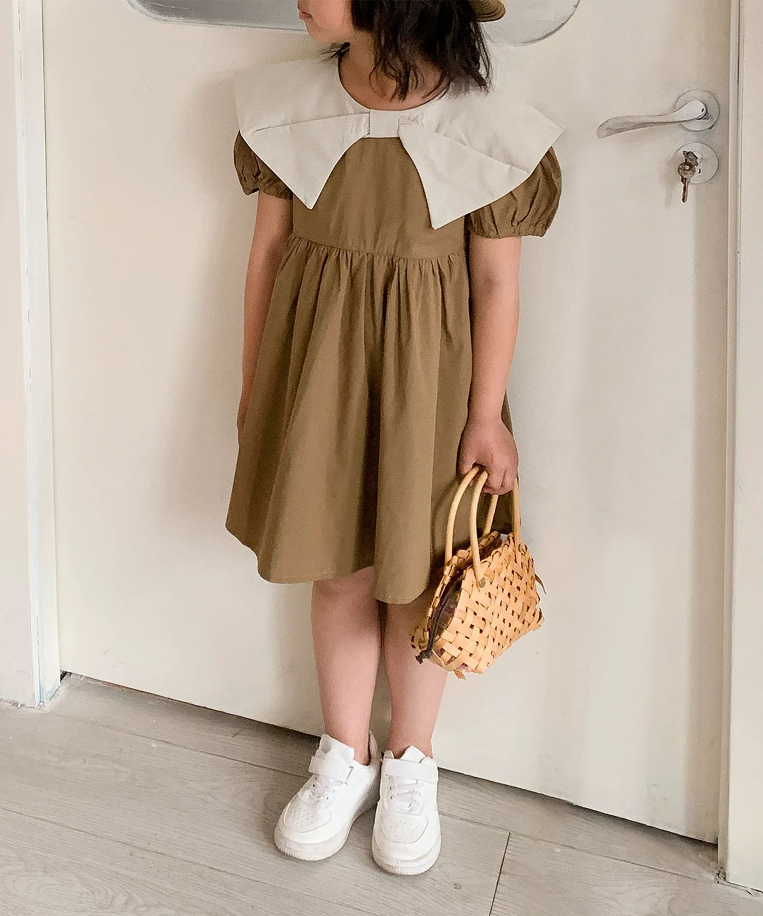 Платье с большим воротником Aimoha Kids, coffee