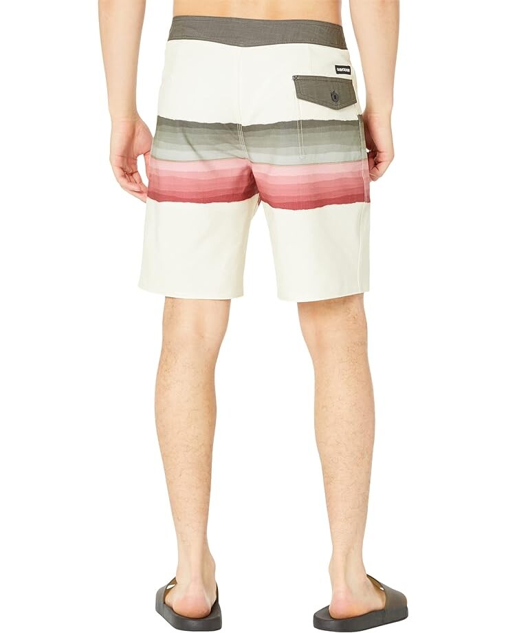 

Шорты для плавания Quiksilver Surfsilk Resin Tint 19" Boardshorts, цвет Birch