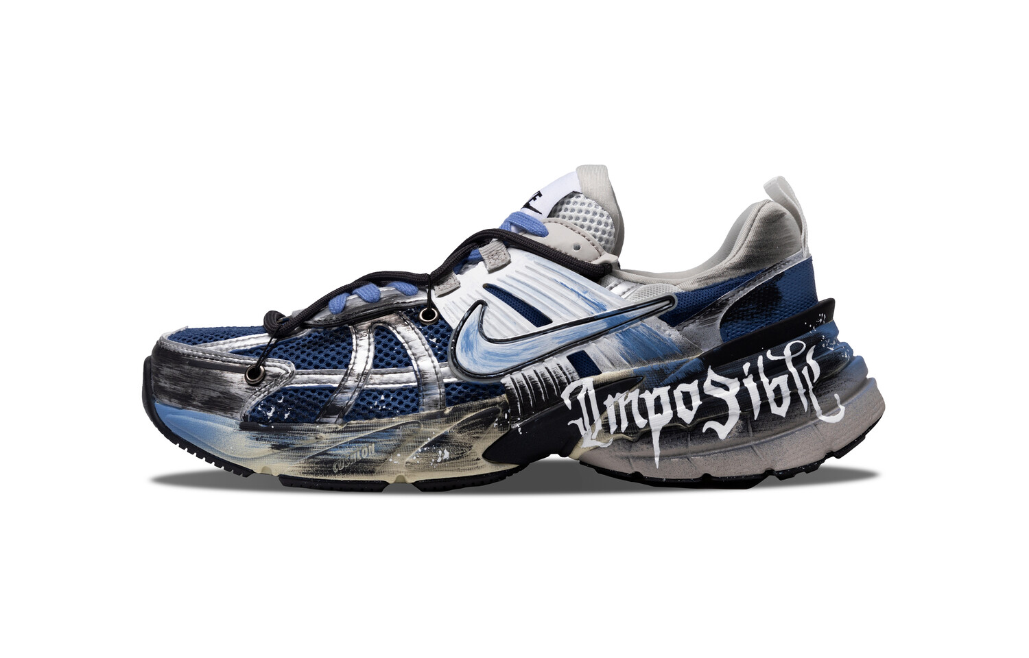 

Кроссовки для бега V2K Run женские с низким верхом белого цвета Nike