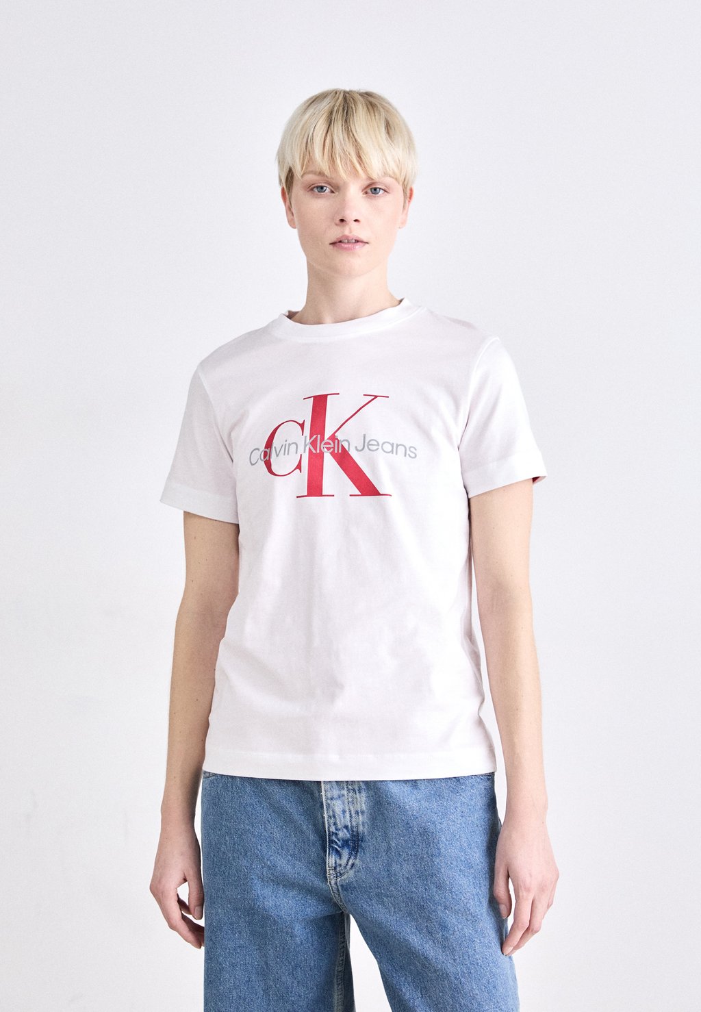 

Футболка с принтом MONOLOGO REGULAR TEE Calvin Klein Jeans, белый