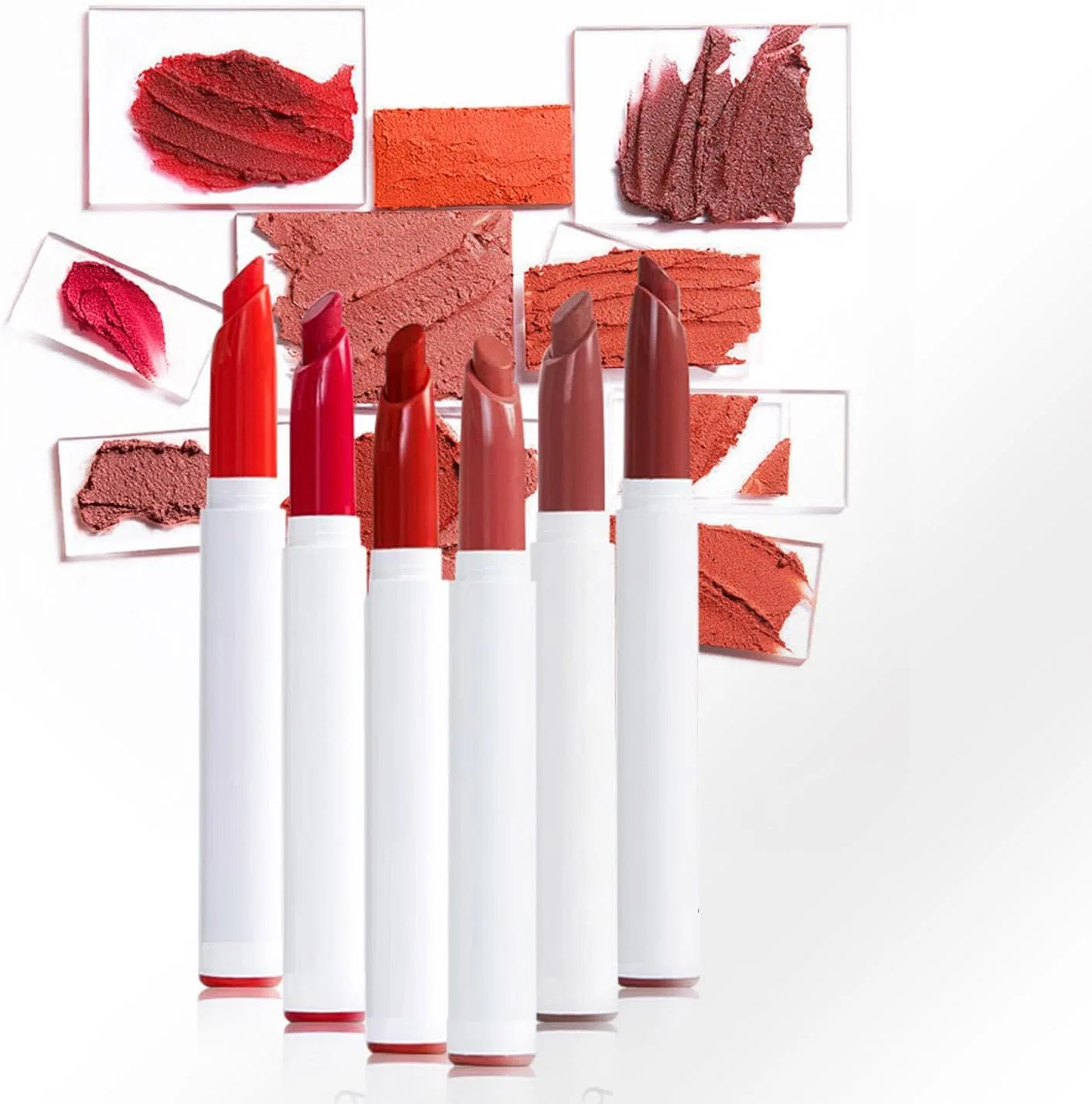 Губная помада Color Changing Lipstick Generic, мини-тюбик, цвет E