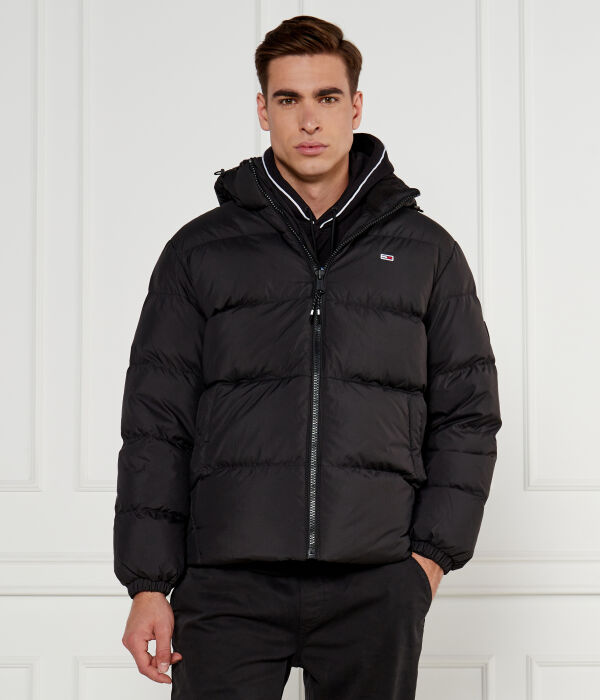 

Пуховик мужской Tommy Jeans с капюшоном, черный
