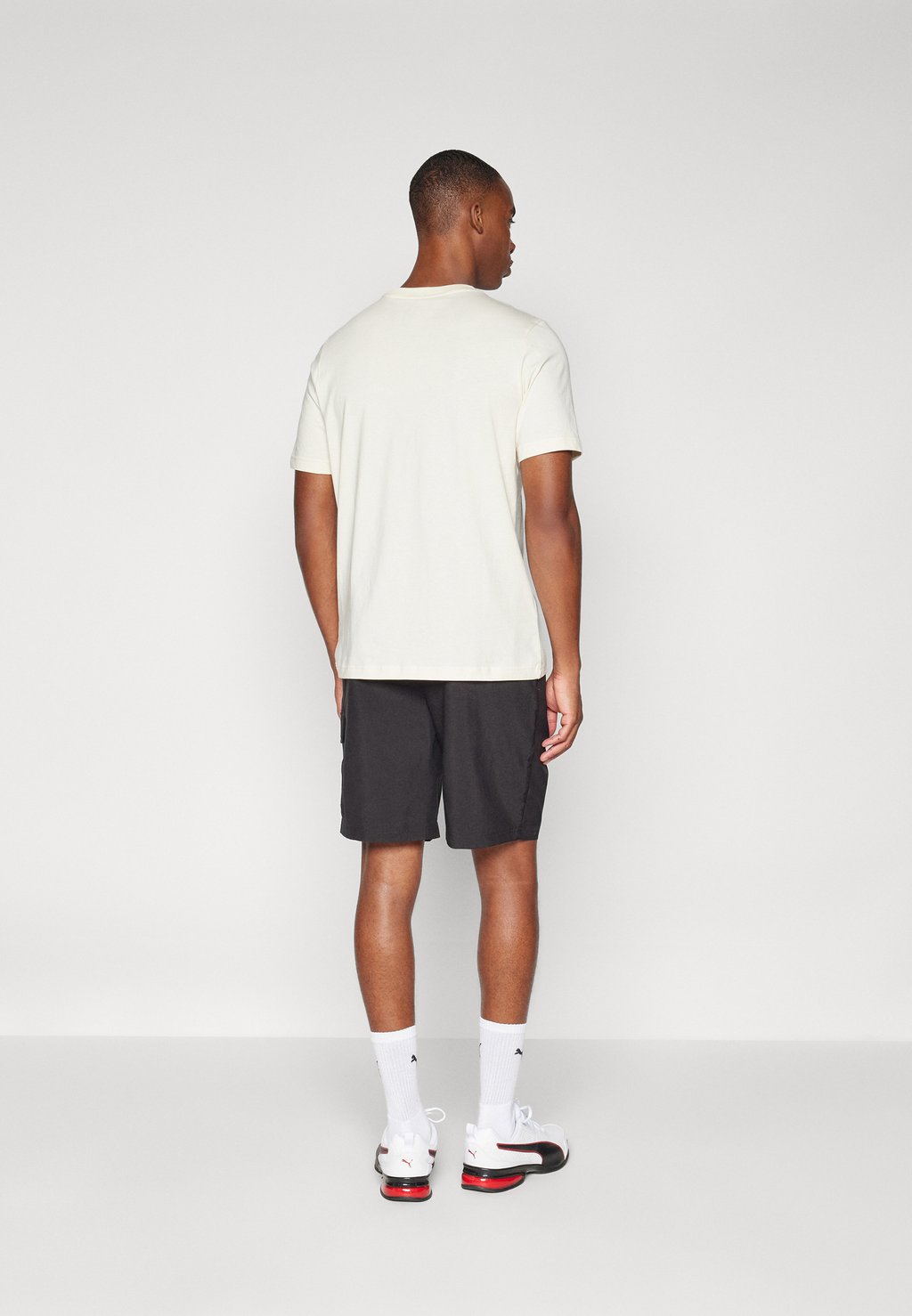 

Спортивные шорты LOGO CARGO SHORTS Puma, черный