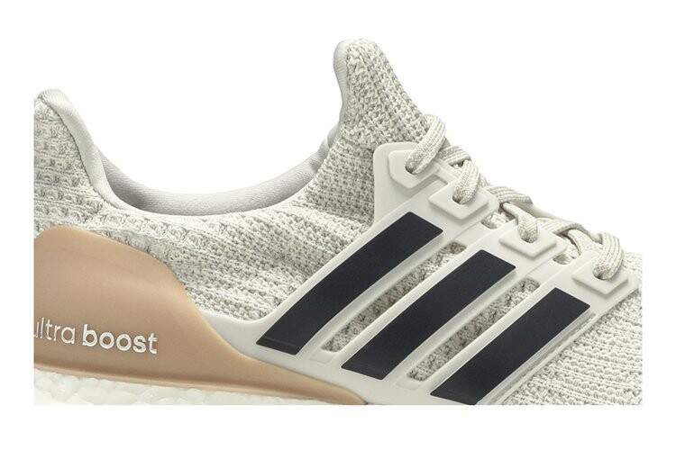 Кроссовки Adidas Wmns UltraBoost 4.0 'Show Your Stripes', белый — фото 2