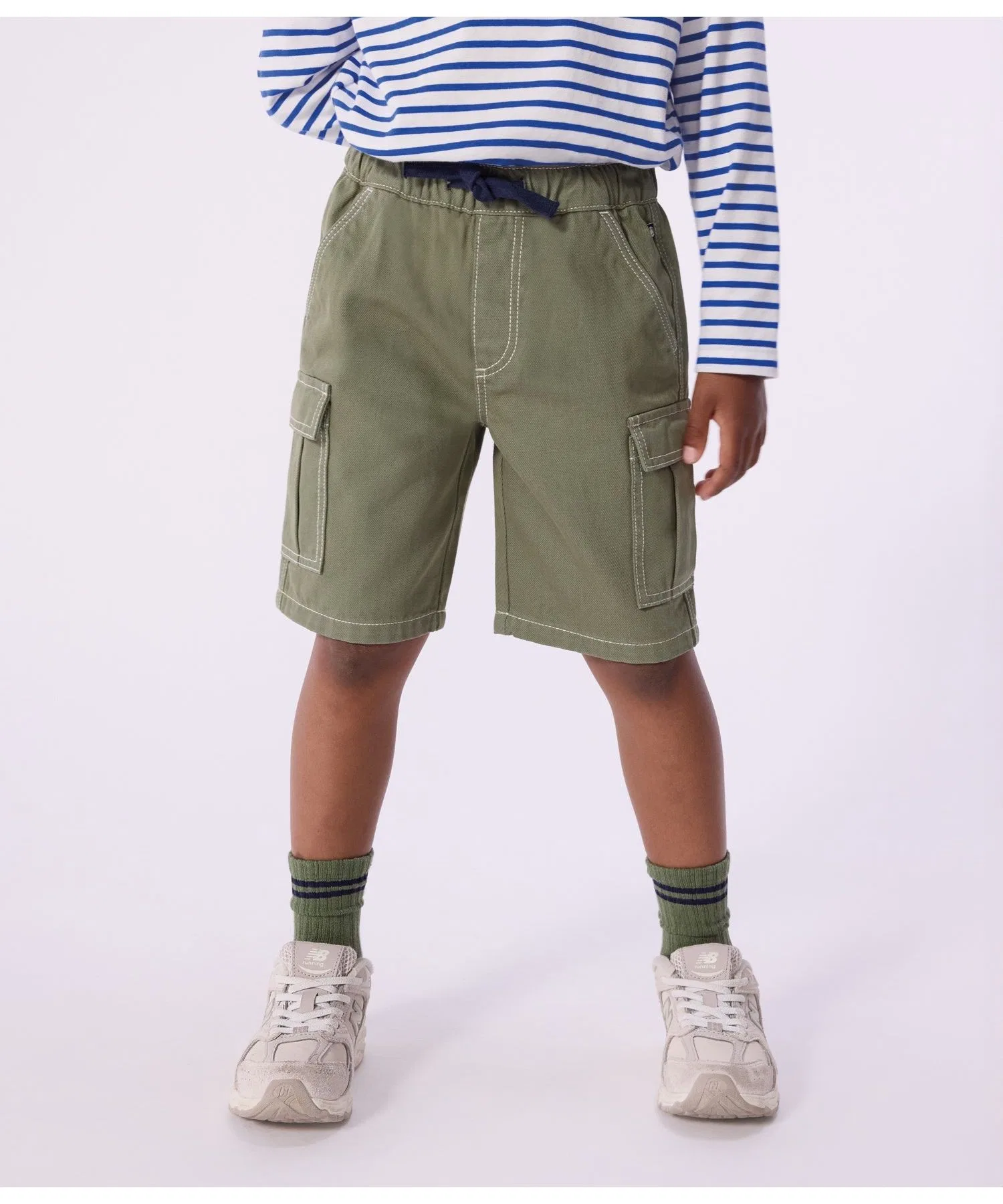 Детские шорты PETIT BATEAU из хлопка и лиоцелла хаки