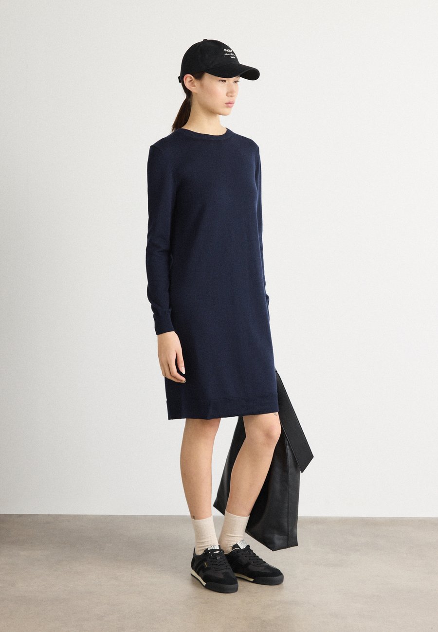 

Платье GANT DRESS, Evening Blue/Dark Blue