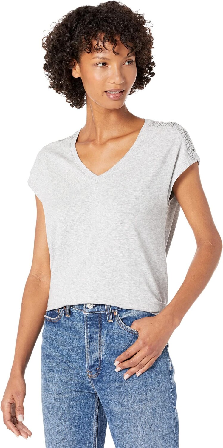 

Мягкая футболка Beyond с короткими рукавами и V-образным вырезом L.L.Bean, цвет Light Gray Heather
