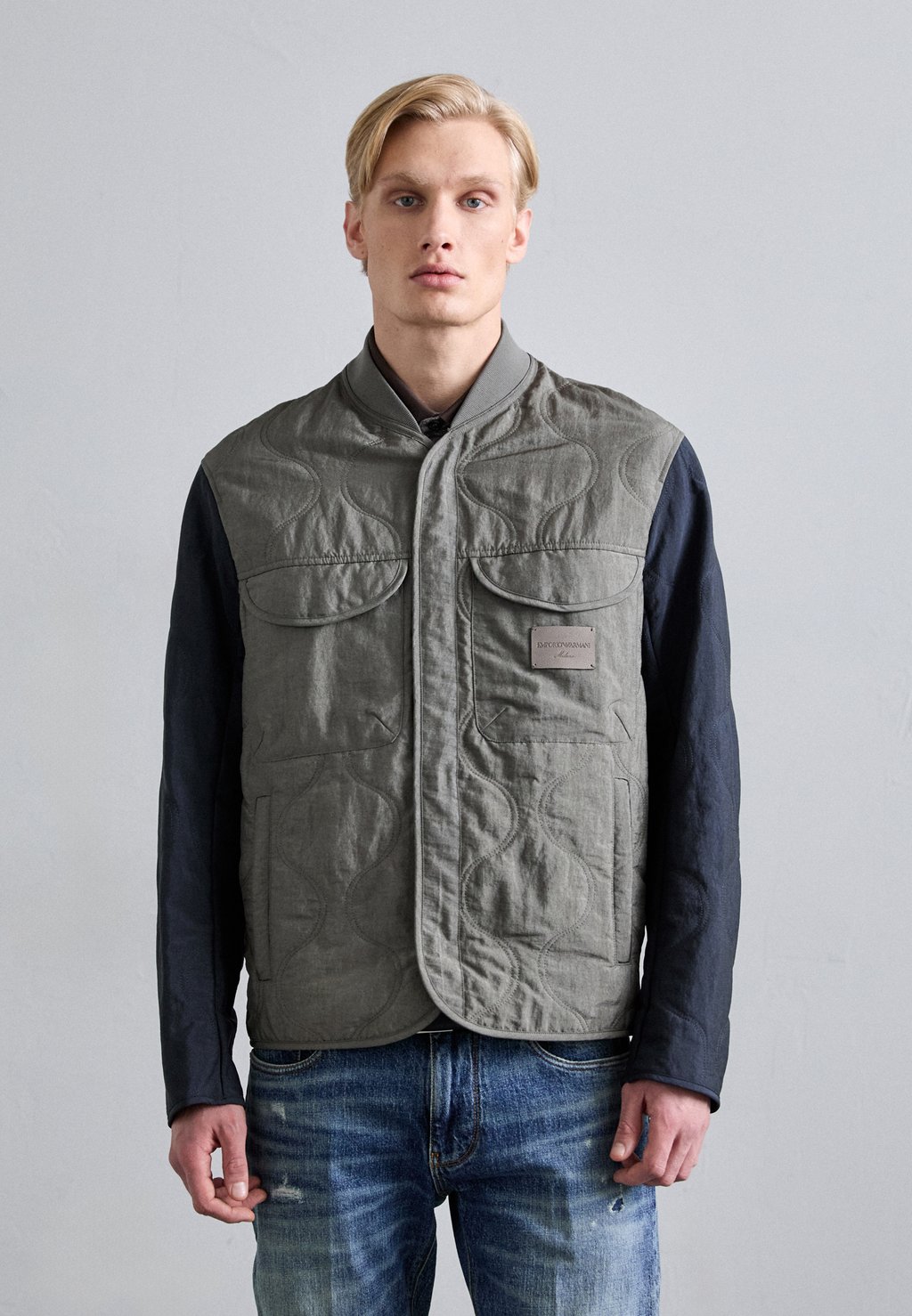 

Легкая куртка BLOUSON JACKET Emporio Armani, серый