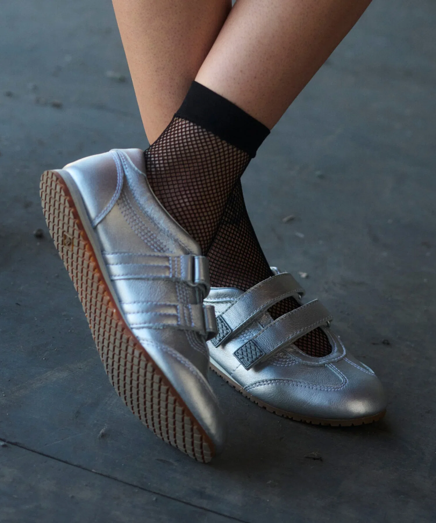 Унисекс кроссовки VANS PREMIUM Mary Jane Super Lo Pro серебристые