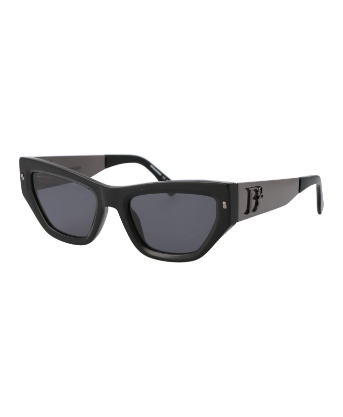 

Стильные солнцезащитные очки d2 0033 s Dsquared2, черный