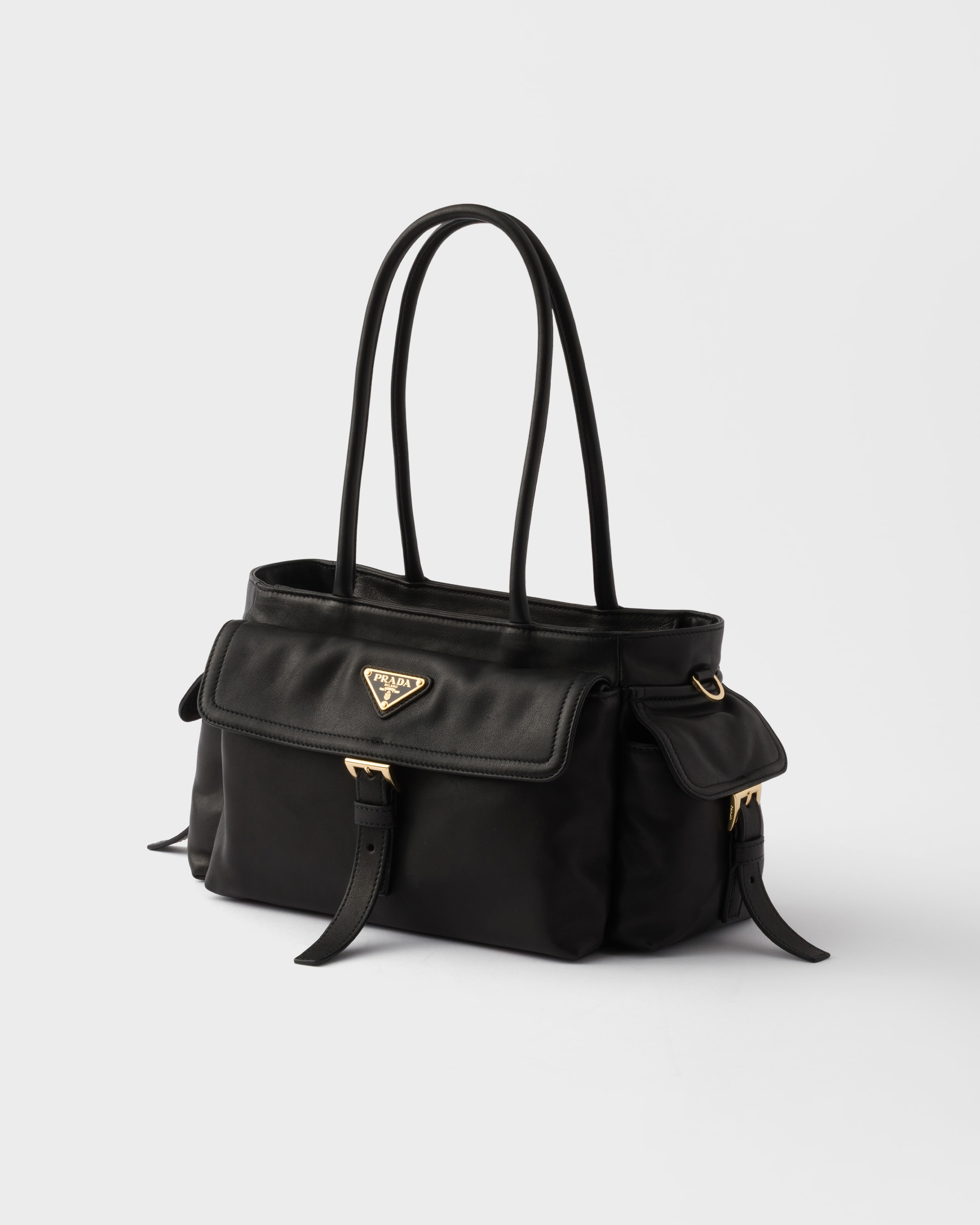 Сумка-тоут Prada Explore среднего размера из наппа-кожи Prada, черный — фото 3