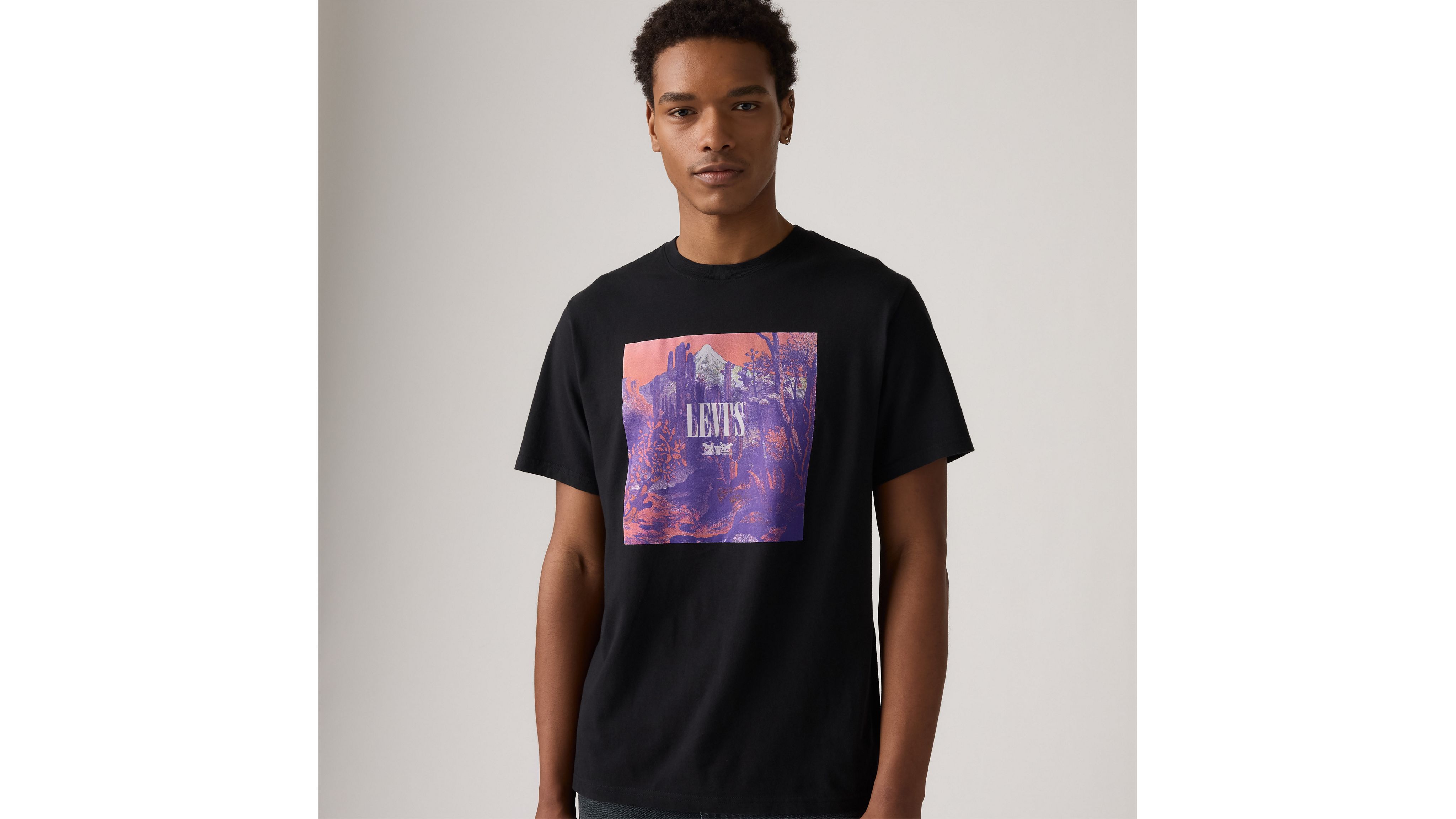 

Футболка свободного кроя с короткими рукавами и принтом Levi's, Mineral Black - Black