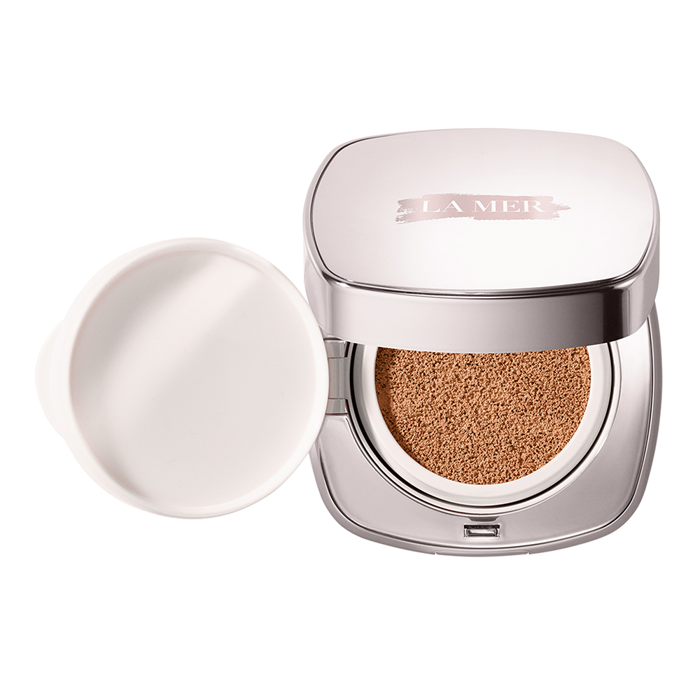 

Компактная основа с SPF20 the luminous lifting cushion foundation spf 20 La Mer, цвет warm honey, вес 24 гр.