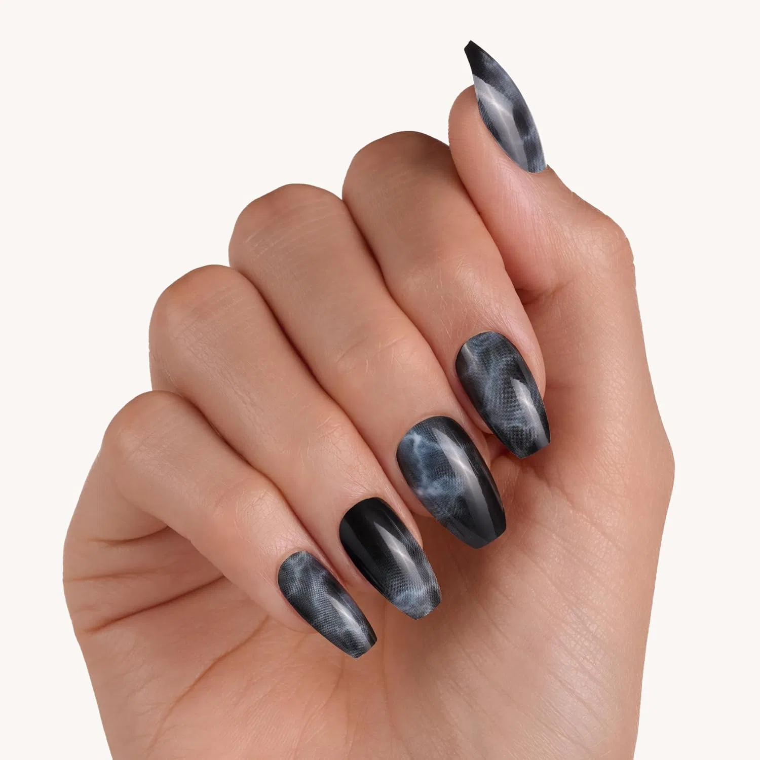 Накладные ногти essence nails in style Essence, 17 You'Re Marbellous — фото 3