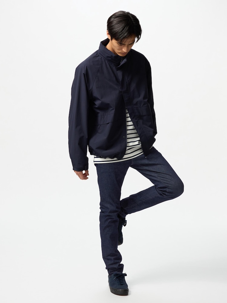 

Джинсы ультра-стрейч Uniqlo, цвет 68 синий