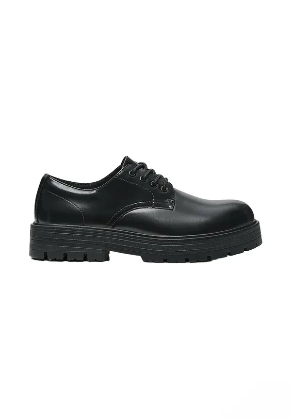Туфли дерби casual lace ups Bershka, черный