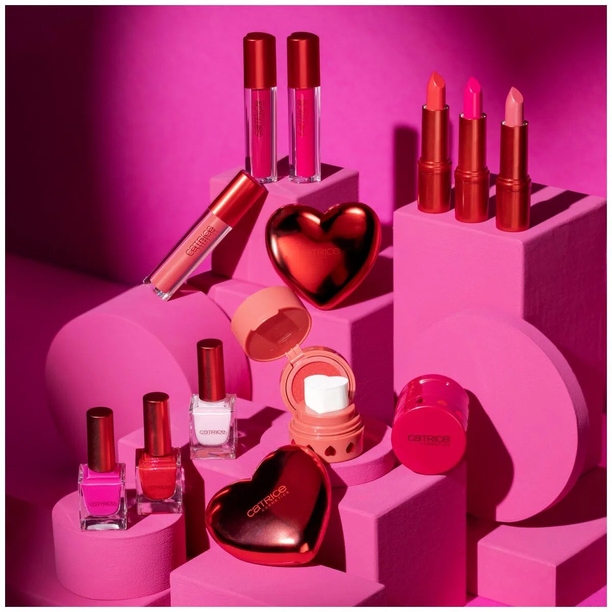Жидкие румяна Catrice Heart Affair Blush Stamp C02 Catrice, Hot Pink Or Peach — фото 4