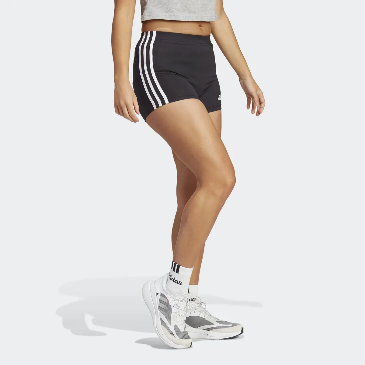 

Спортивные шорты adidas "ESSENTIALS 3-STRIPES SINGLE JERSEY BOOTY" (1 шт.) Adidas Sportswear, белый