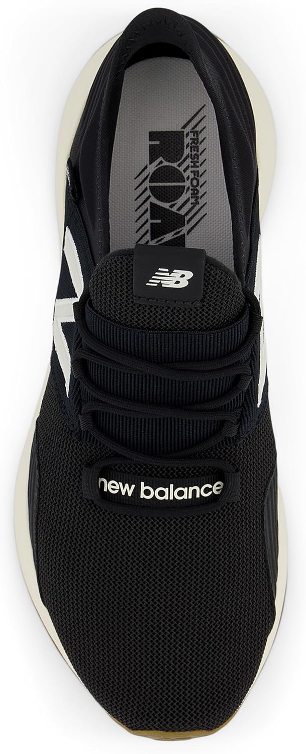 Мужские кроссовки New Balance Fresh Foam Roav v1, черный/белый — фото 4