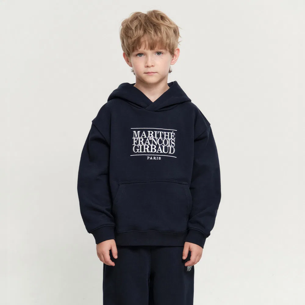 Детская классическая худи с логотипом от Marithé Kids — фото 4