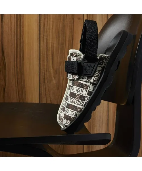 Мужские/женские сандалии Reebok EAMES BEATNIK — фото 2