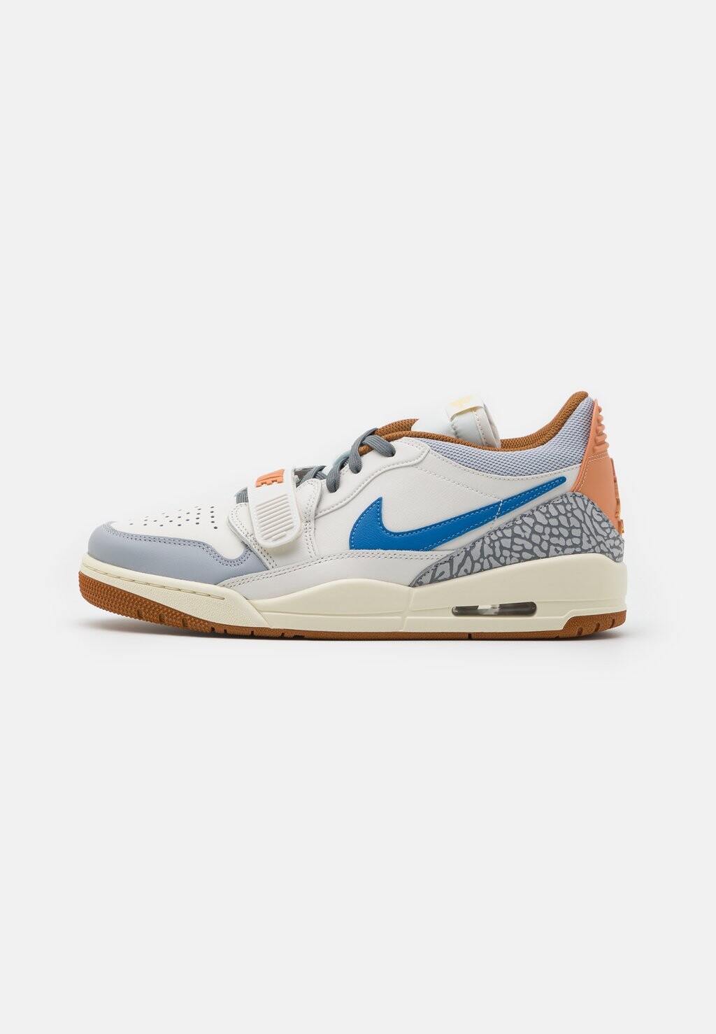 

Низкие кроссовки Air Jordan Legacy 312 Jordan, цвет phantom/star blue/coconut milk/amber brown/wolf grey/saturn gold