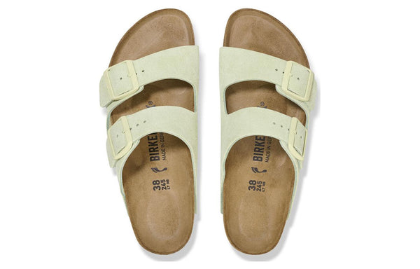 Тапочки arizona big buckle nubuk leather 'green' Birkenstock, зеленый — фото 4