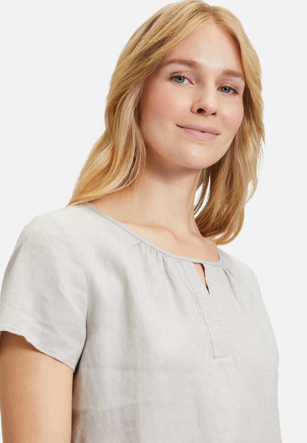 

Блуза MIT RUNDHALSAUSSCHNITT Betty Barclay, серый