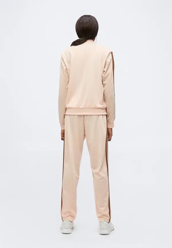 Тренировочный костюм Adidas Sportswear Dayready, нежно-розовый — фото 3