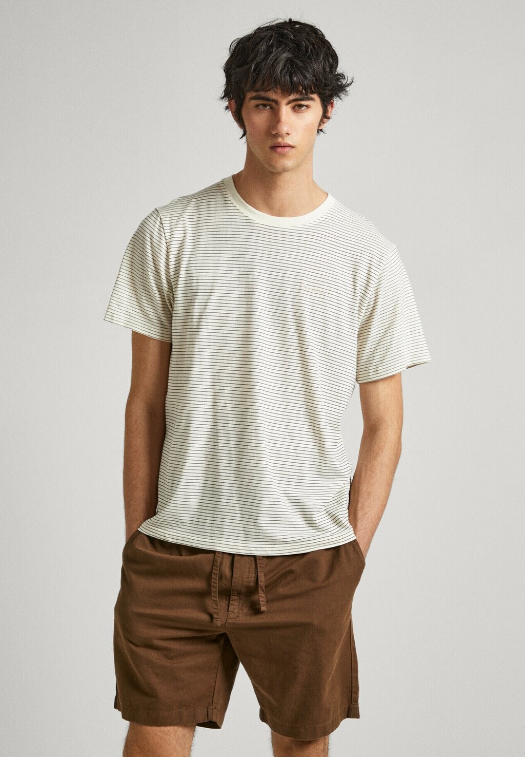 

Футболка с принтом CARLISLE Pepe Jeans, цвет ivory white